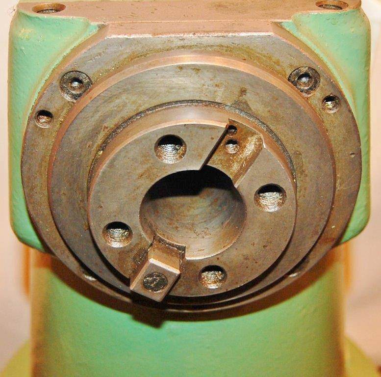 Right Angle Milling Attachment for 40 Taper Boring Mill Tooling