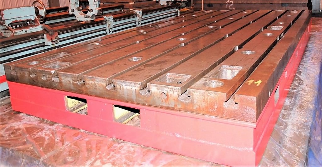 T-Slotted-Floor-Plates-(3)-78-x-157-Cast-Iron