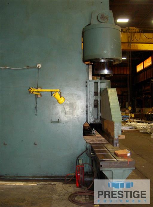 Cincinnati 1500H 10.97 M  x 1,500 Ton Hydraulic Press Brake-30176a
